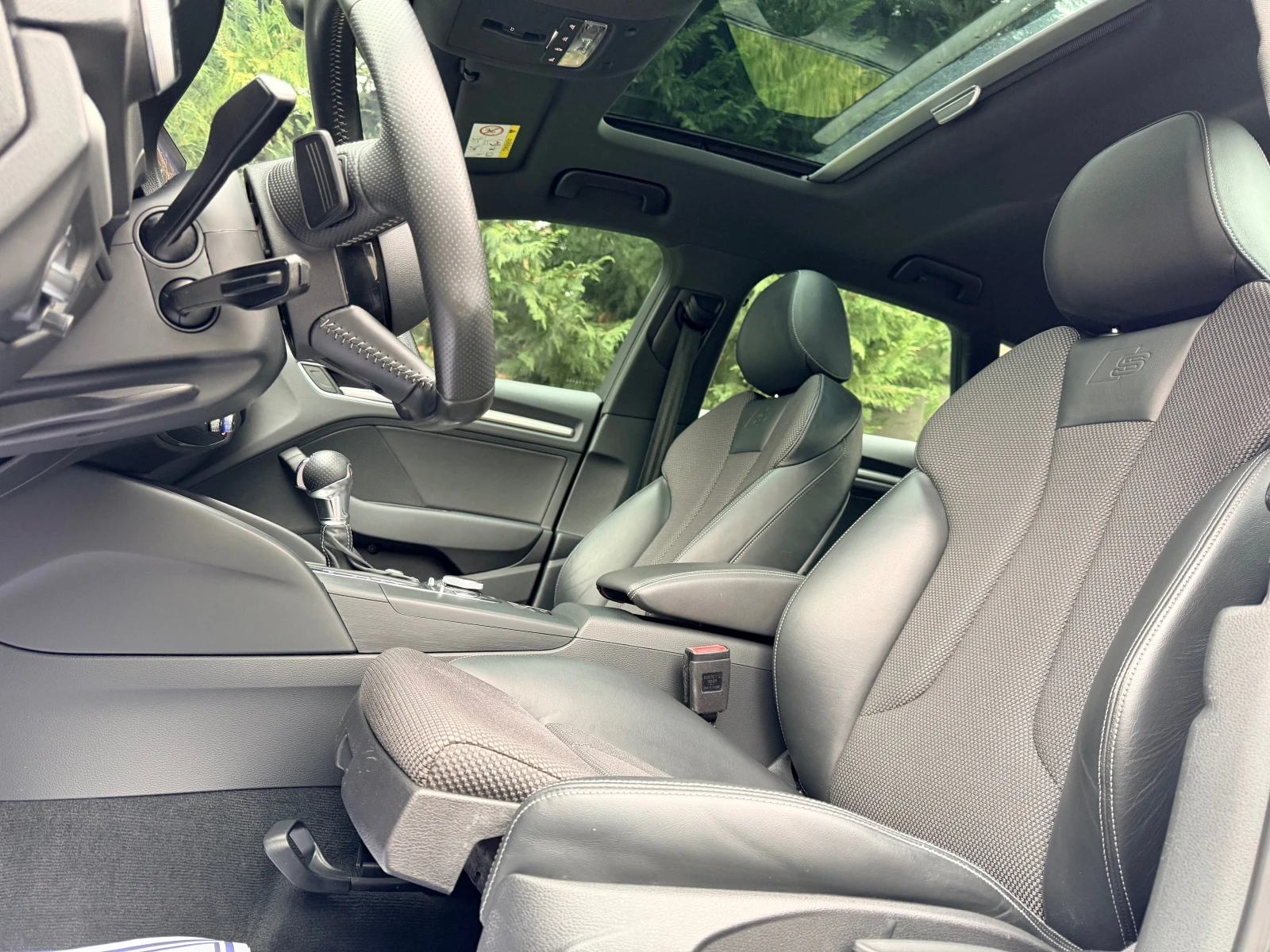 Audi A3 2.0TDI S-LINE PANORAMA MATRIX CAR PLAY KAMERA - изображение 10