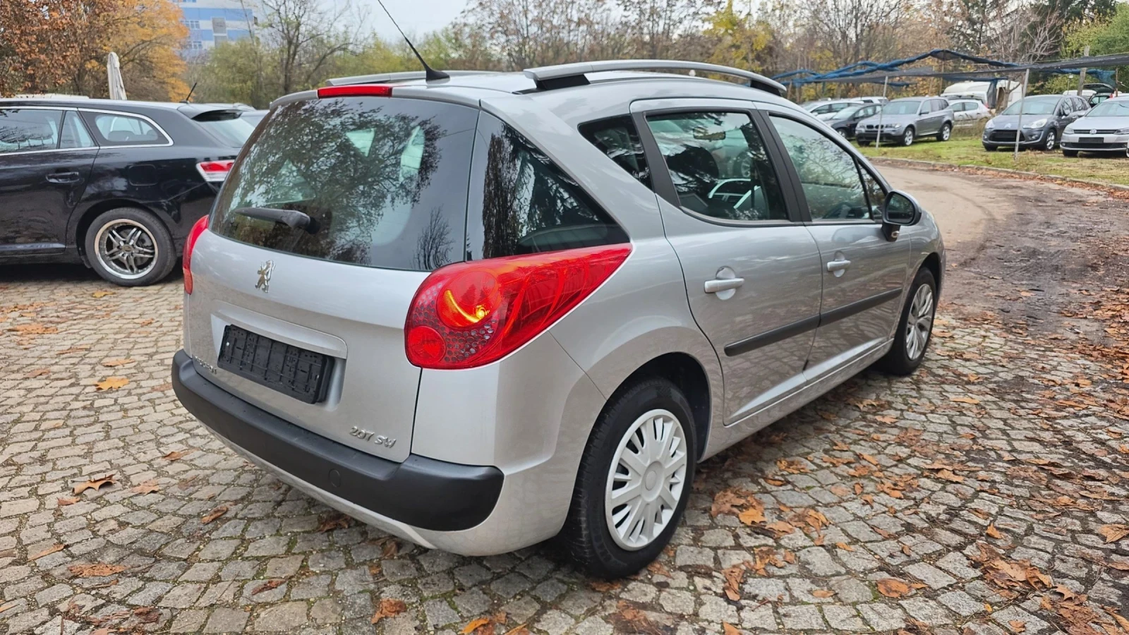 Peugeot 207 SW 1.4i  - изображение 2