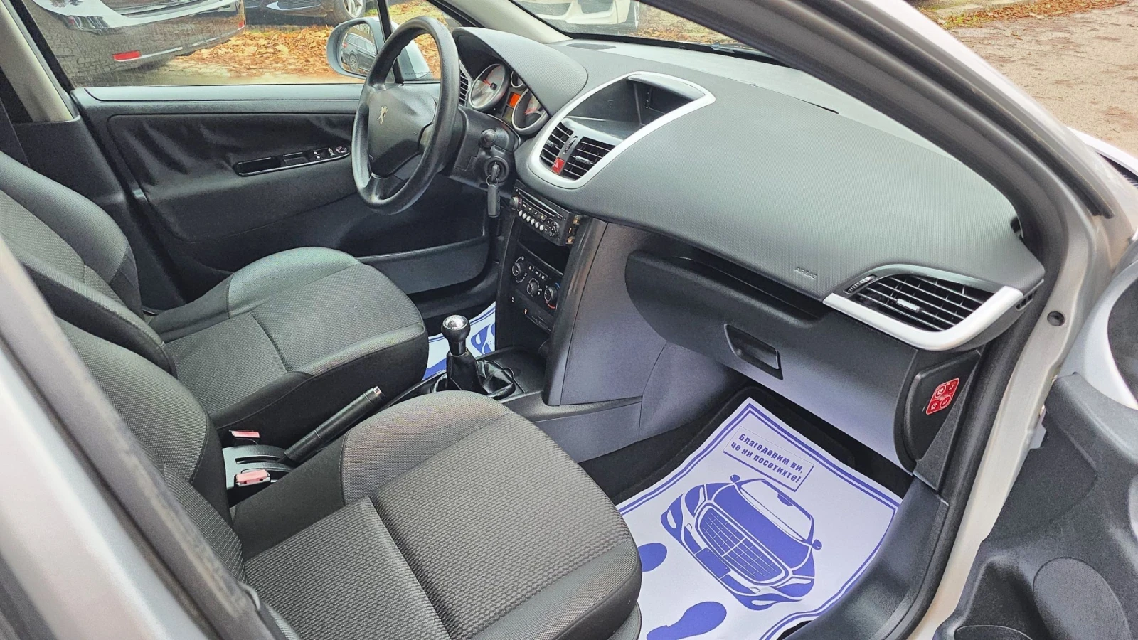 Peugeot 207 SW 1.4i  - изображение 8