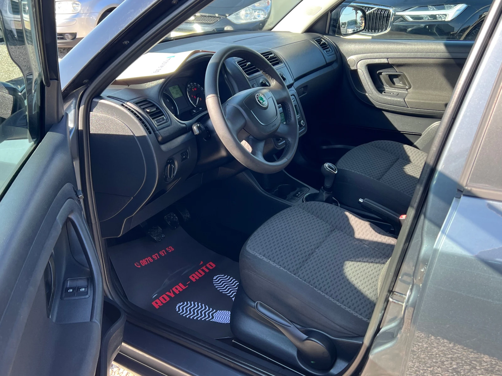 Skoda Fabia ЛИЗИНГ-КЛИМА-ТОП, снимка 7 - Автомобили и джипове - 53757832