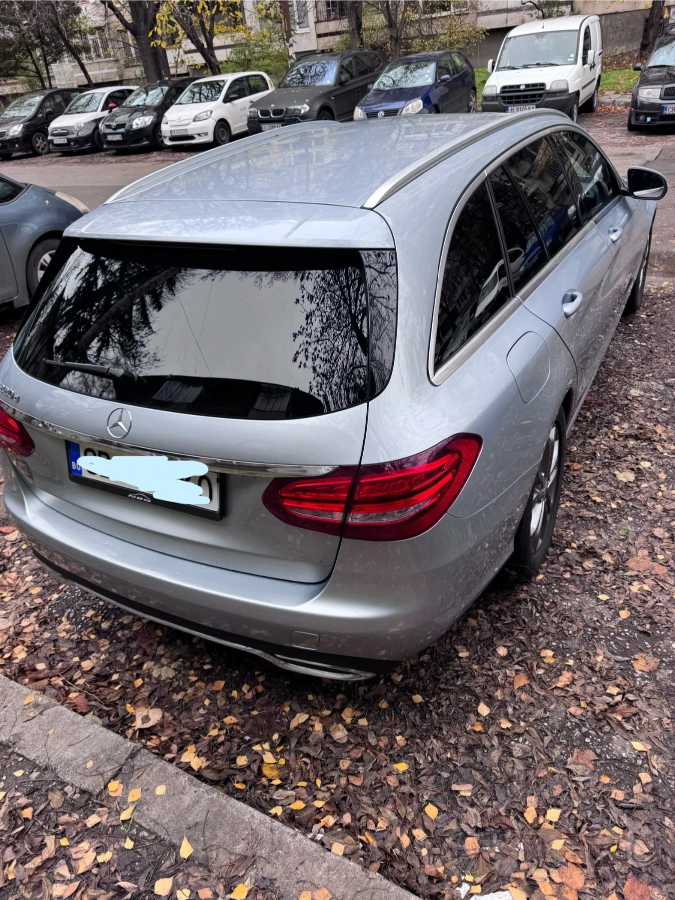Mercedes-Benz C 220, снимка 5 - Автомобили и джипове - 53766180