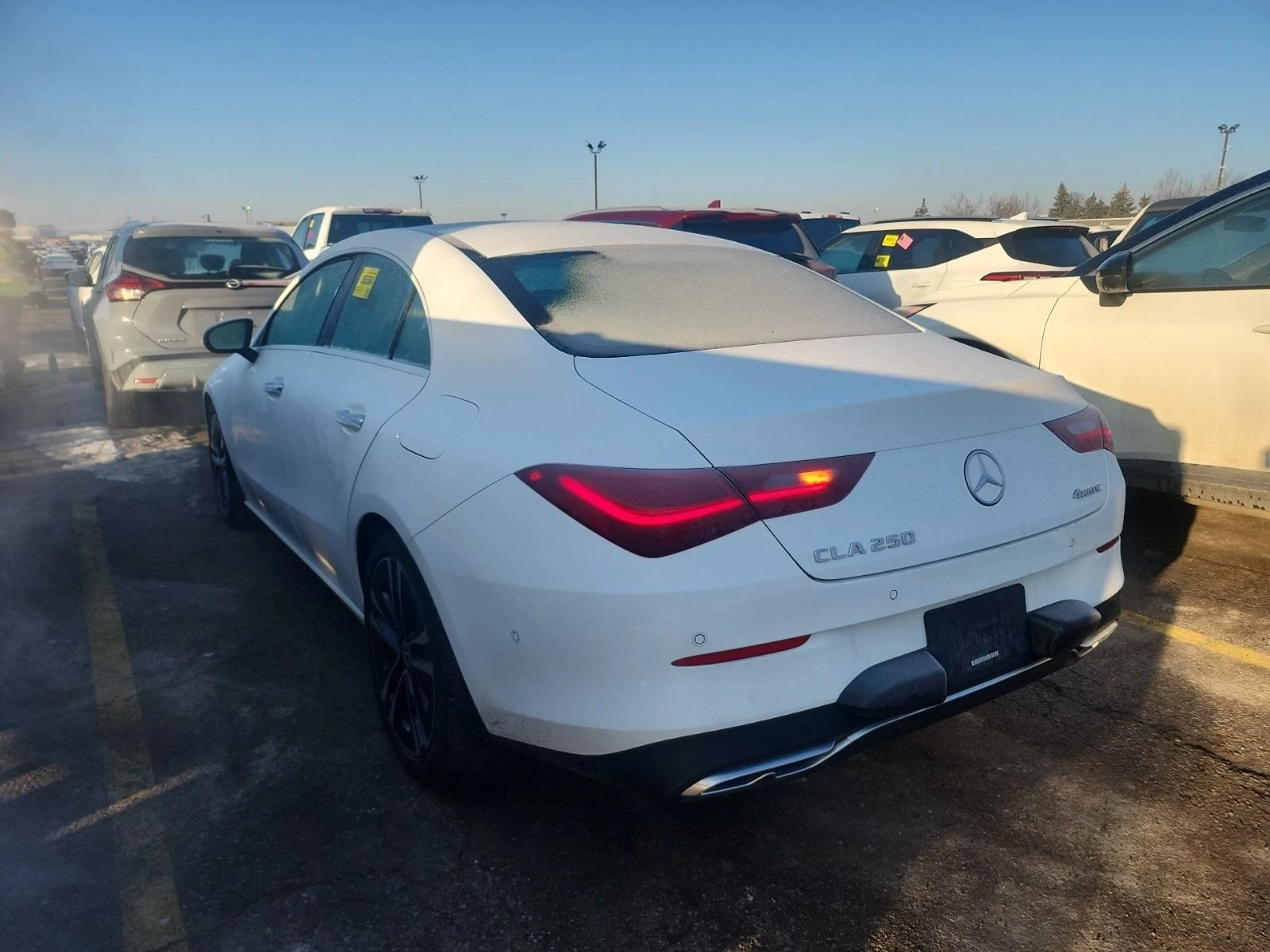 Mercedes-Benz CLA 250 С РЕГИСТРАЦИЯ & АВТО КРЕДИТ, снимка 4 - Автомобили и джипове - 53812067