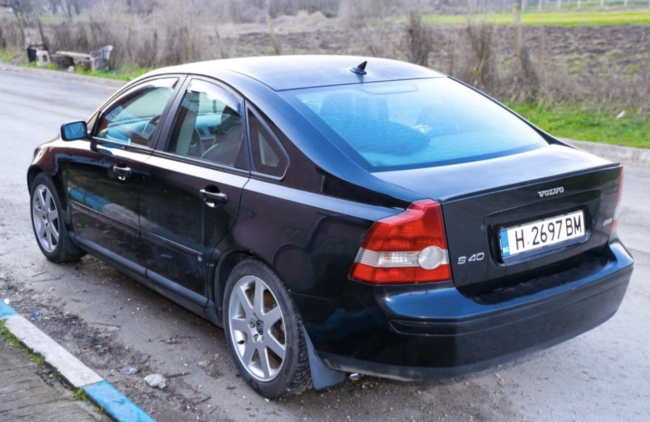 Volvo S40 2.0 D, снимка 4 - Автомобили и джипове - 53939744