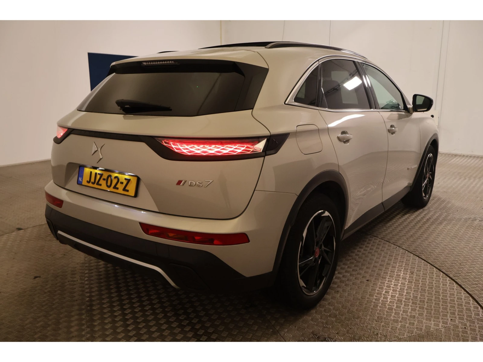 DS DS 7 Performance Line , снимка 3 - Автомобили и джипове - 53962295