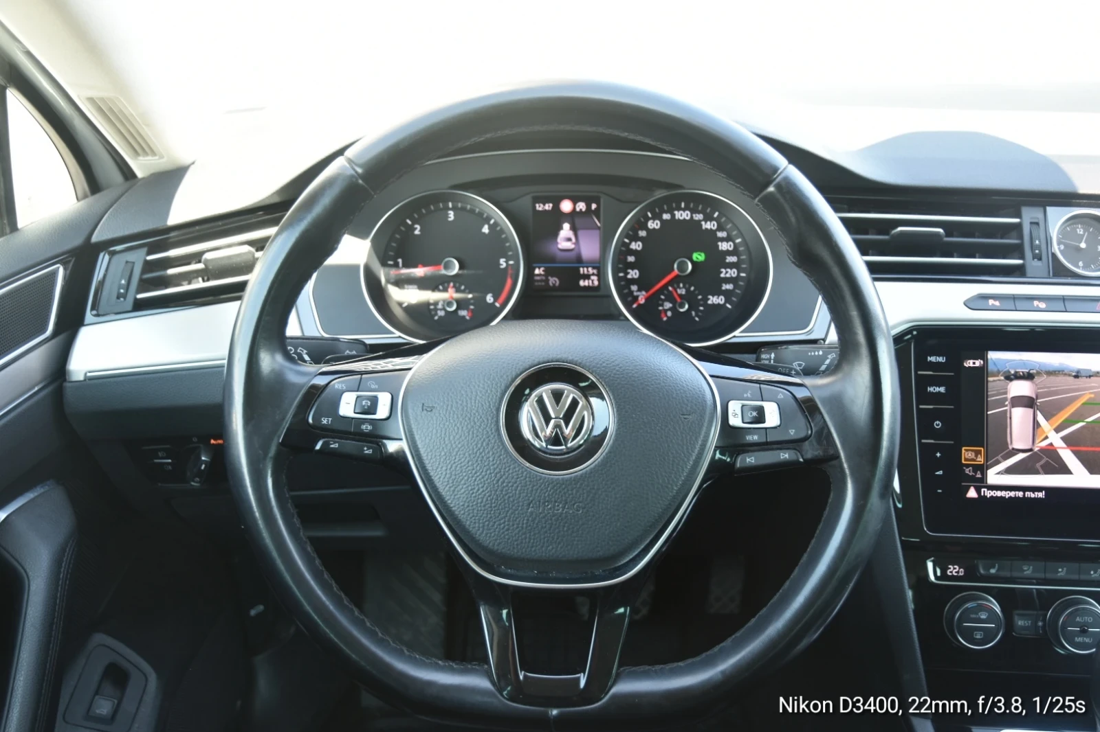 VW Passat 2.0 TDI 150 кс., снимка 11 - Автомобили и джипове - 54097199