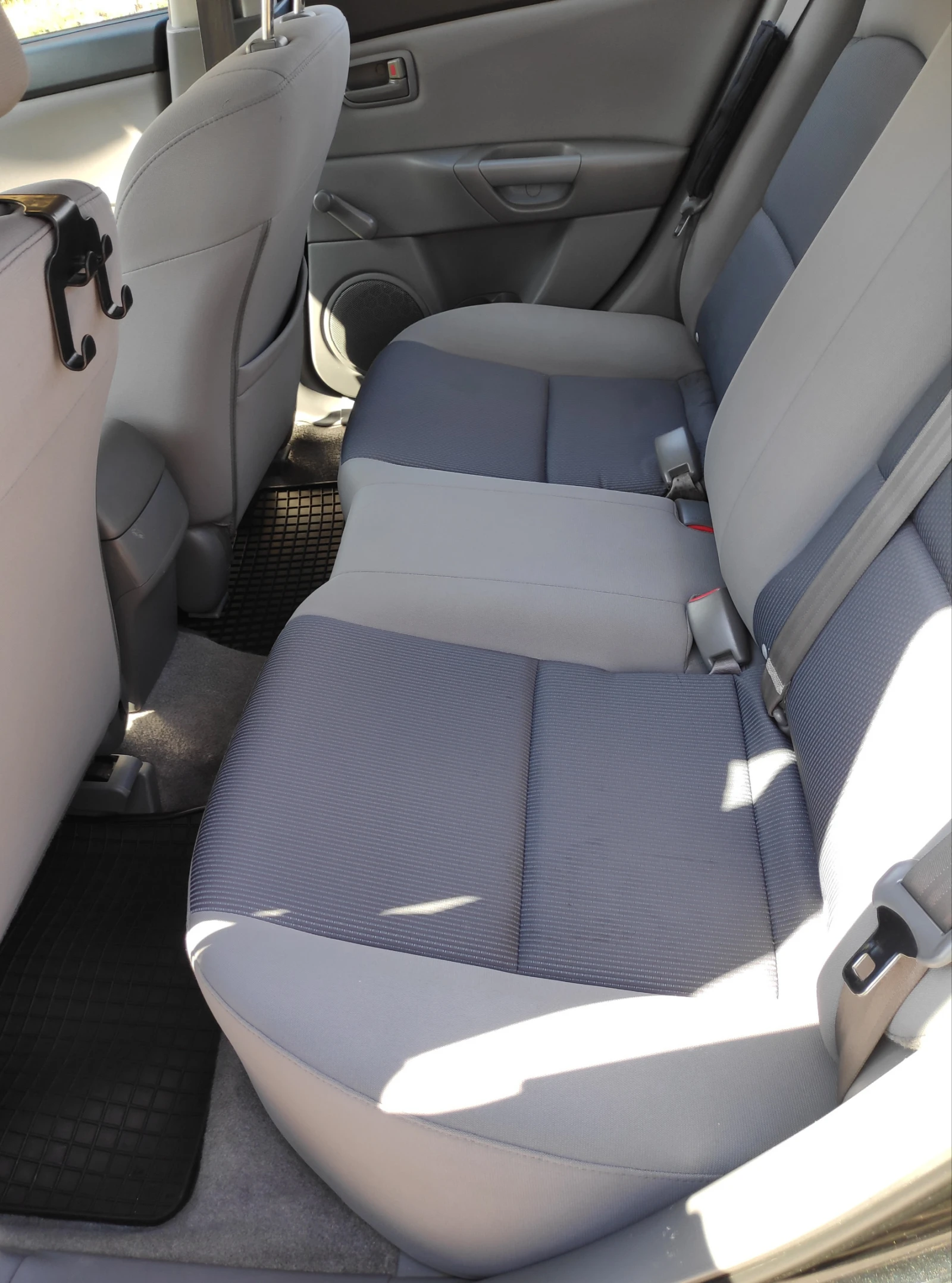 Mazda 3 BK Facelift, снимка 12 - Автомобили и джипове - 54099672