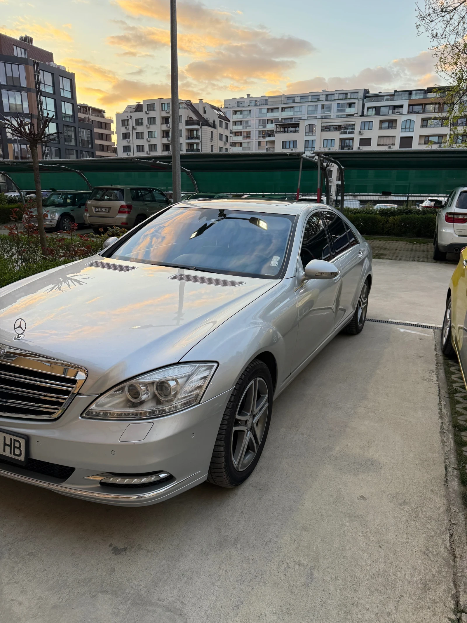 Mercedes-Benz S 500, снимка 4 - Автомобили и джипове - 54335702