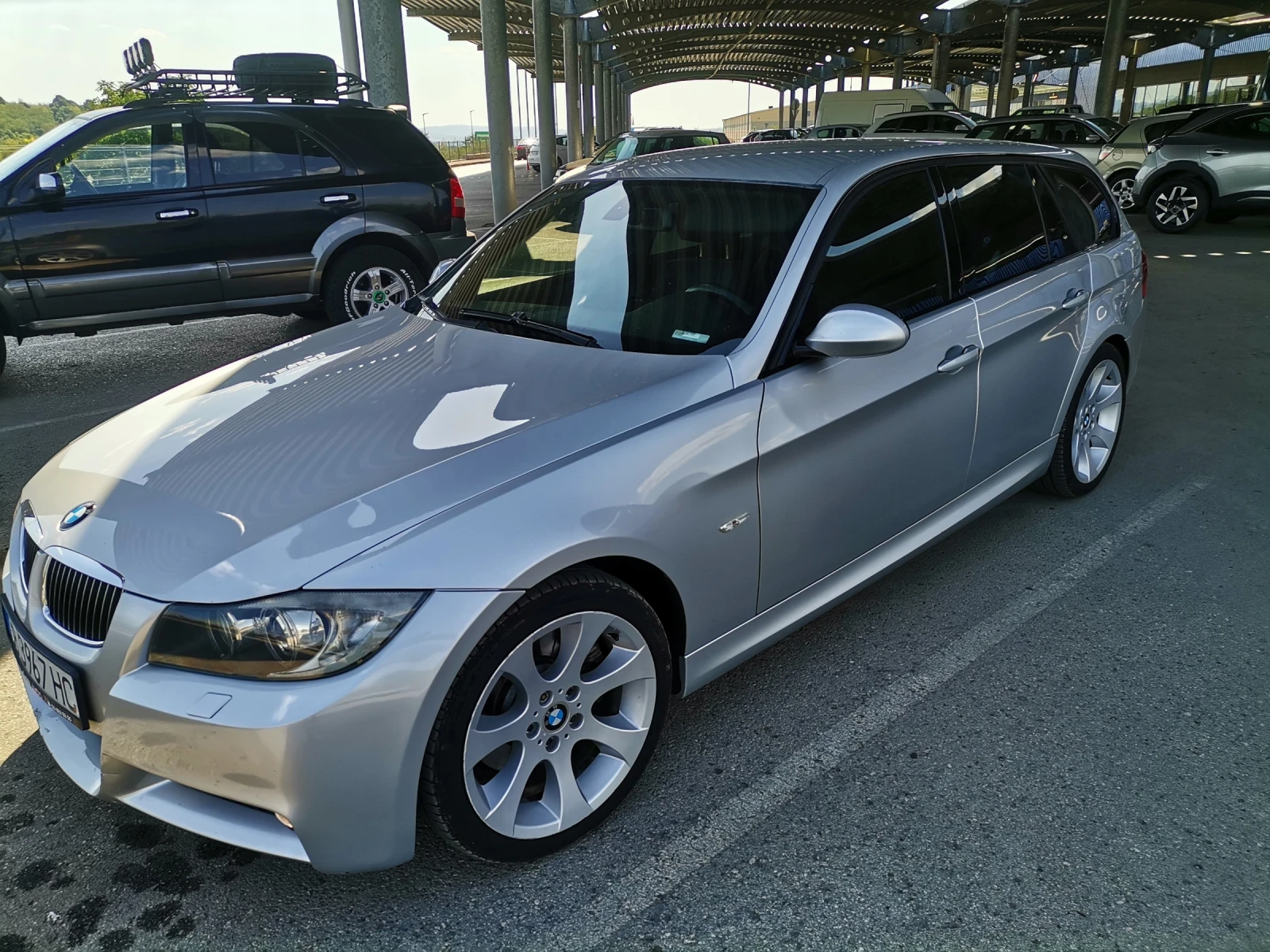 BMW 330, снимка 4 - Автомобили и джипове - 54477112