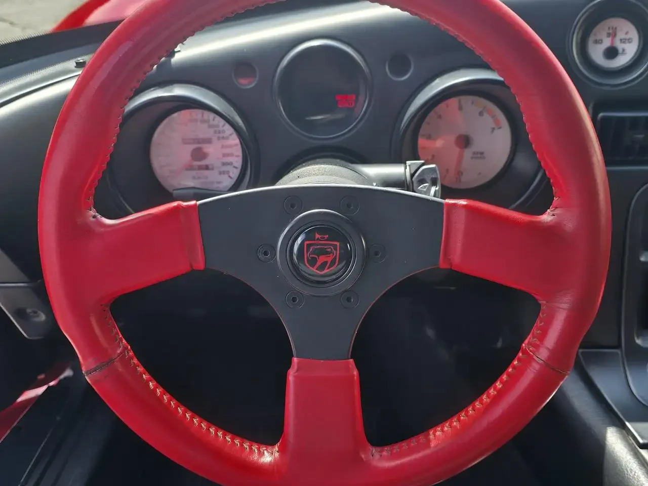 Dodge Viper  RT/10 * * PAINT: VIPER RED* * , снимка 12 - Автомобили и джипове - 54827837