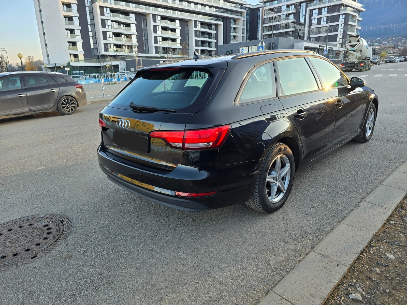 Audi A4, снимка 5 - Автомобили и джипове - 54947388