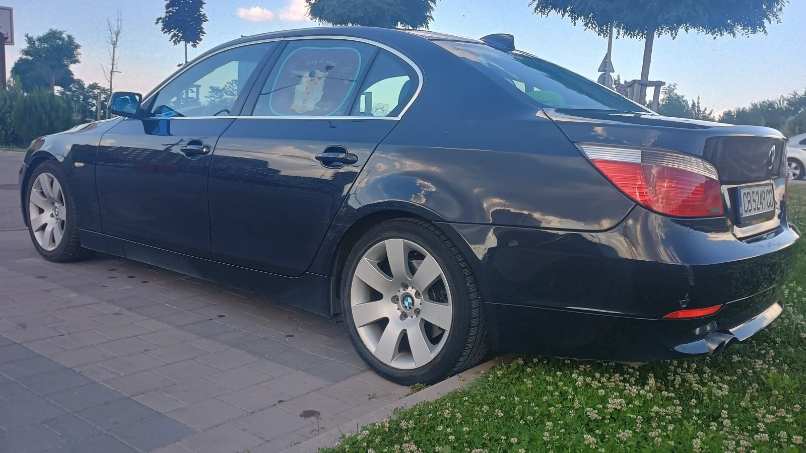 BMW 525 E60 Facelift, снимка 4 - Автомобили и джипове - 54990384