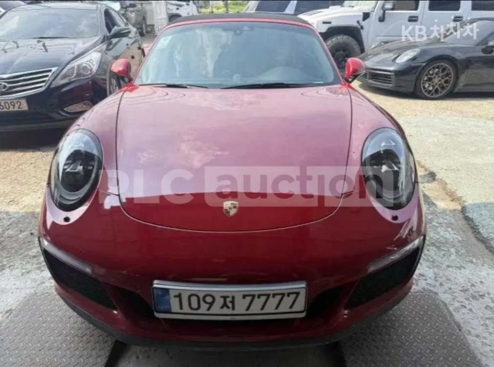Porsche 911 CARRERA 4 GTS, снимка 3 - Автомобили и джипове - 55163734
