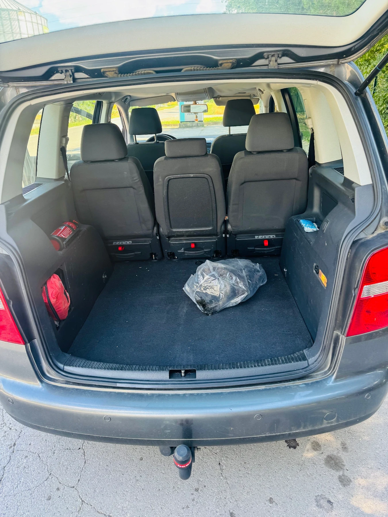 VW Touran Нов внос реални километри нова турбина , снимка 5 - Автомобили и джипове - 55241509