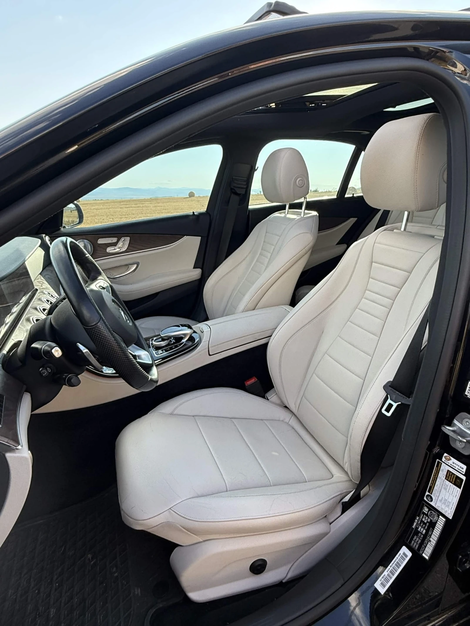 Mercedes-Benz E 400 4MATIC | 2017 г. | Burmester | Head-Up | Keyless, снимка 9 - Автомобили и джипове - 55425183