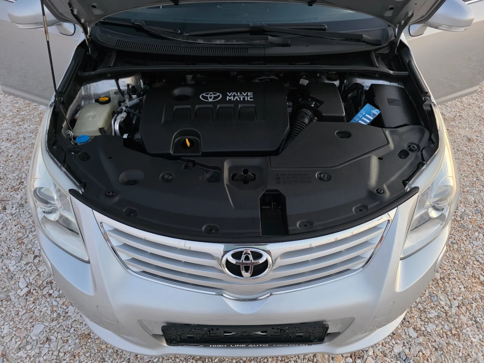 Toyota Avensis 1.8 Vvti KeyLess Go AFS  Навигация Автопилот , снимка 17 - Автомобили и джипове - 55829272