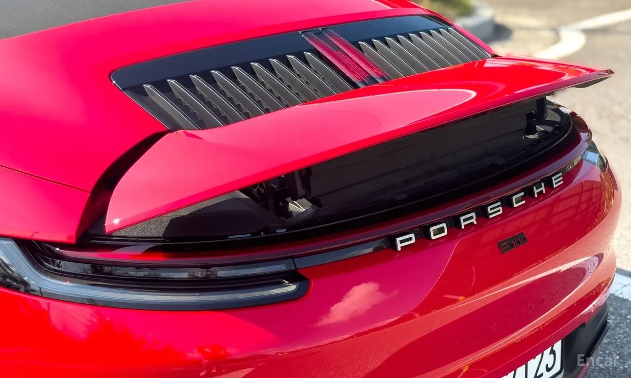 Porsche 911 CABRIOLET* BOSE* Bordeaux Red* , снимка 14 - Автомобили и джипове - 55896151