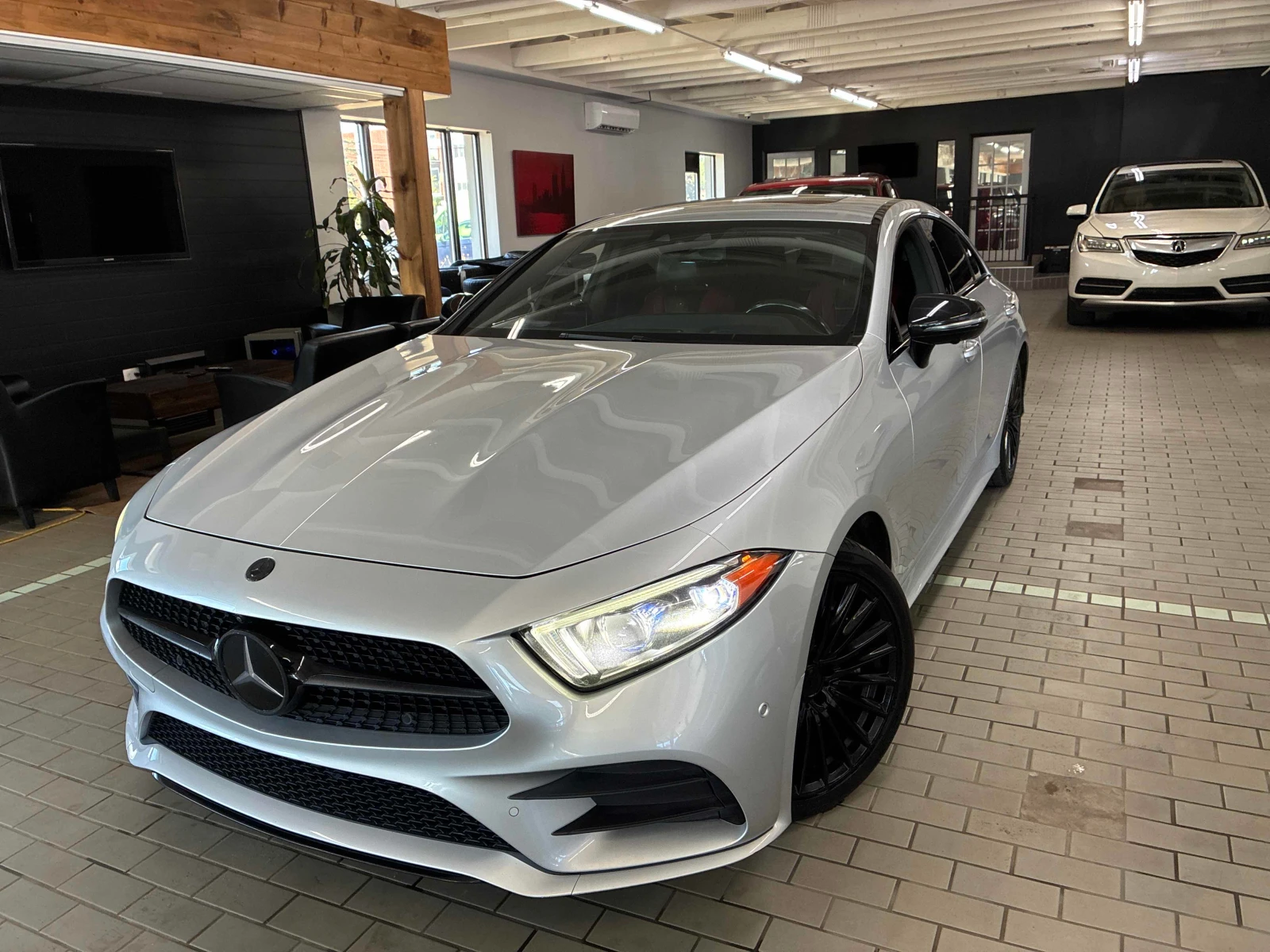 Mercedes-Benz CLS 450 4MATIC * BURMESTER* ДИСТРОНИК* 360 КАМЕРА* ОБДУХВА