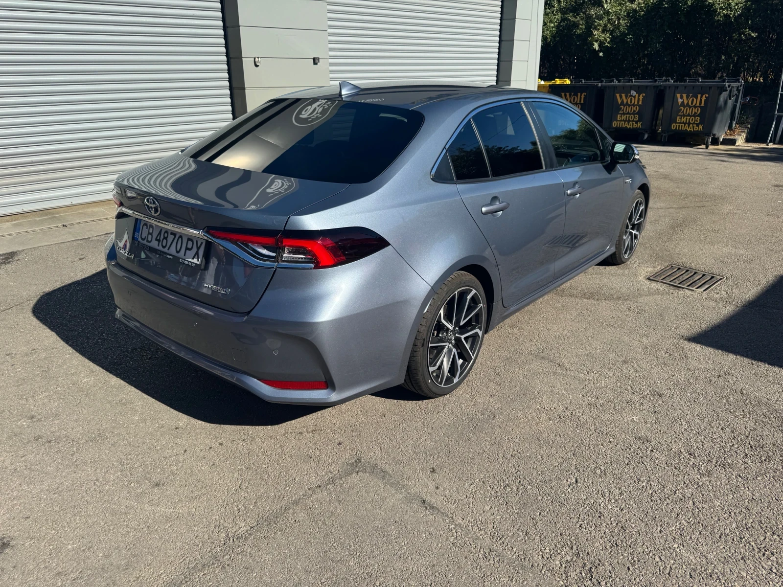 Toyota Corolla 1.8 Hybrid Luxury Plus, снимка 7 - Автомобили и джипове - 55962052