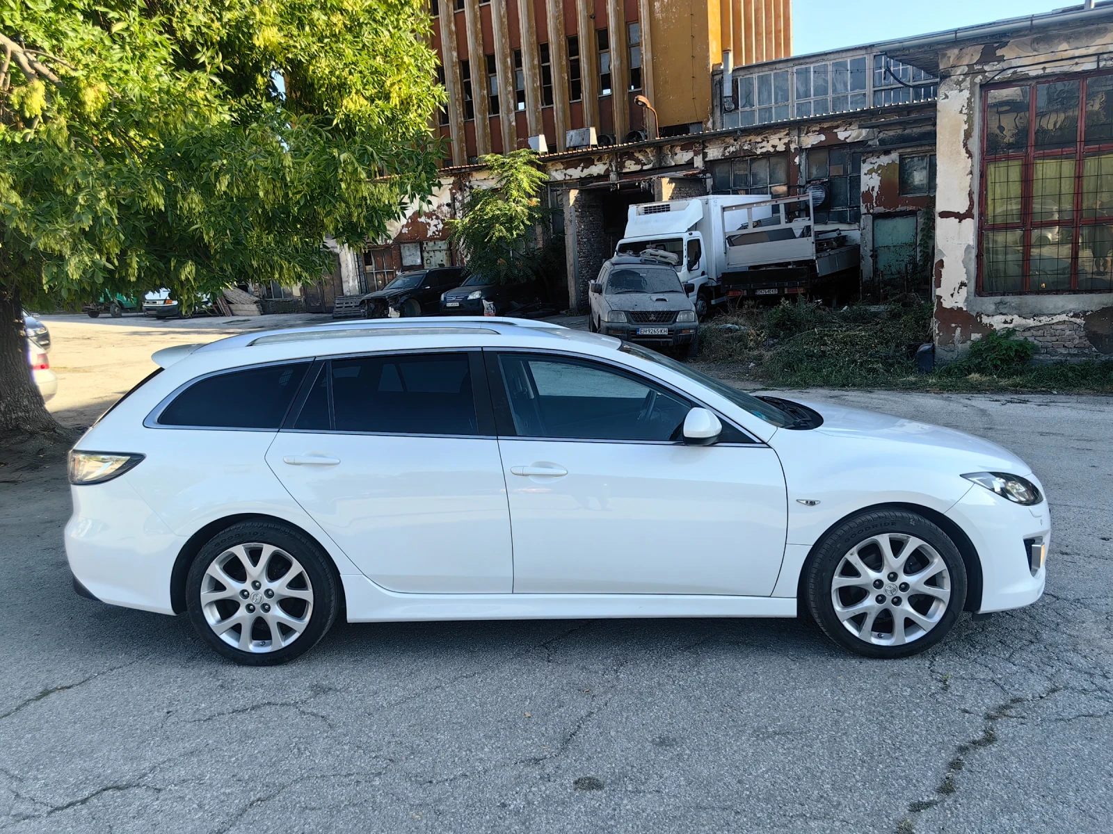 Mazda 6 2.5 бензин 170 кс, Отлична , снимка 3 - Автомобили и джипове - 55994709