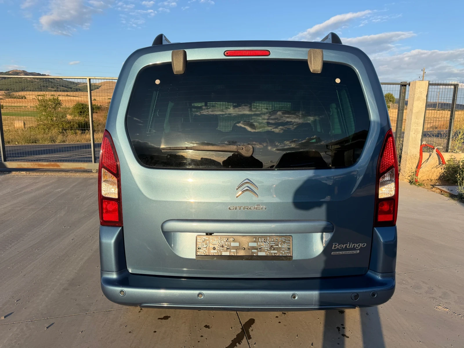 Citroen Berlingo 1.6hdi -100к.с multispace, снимка 6 - Автомобили и джипове - 56183866