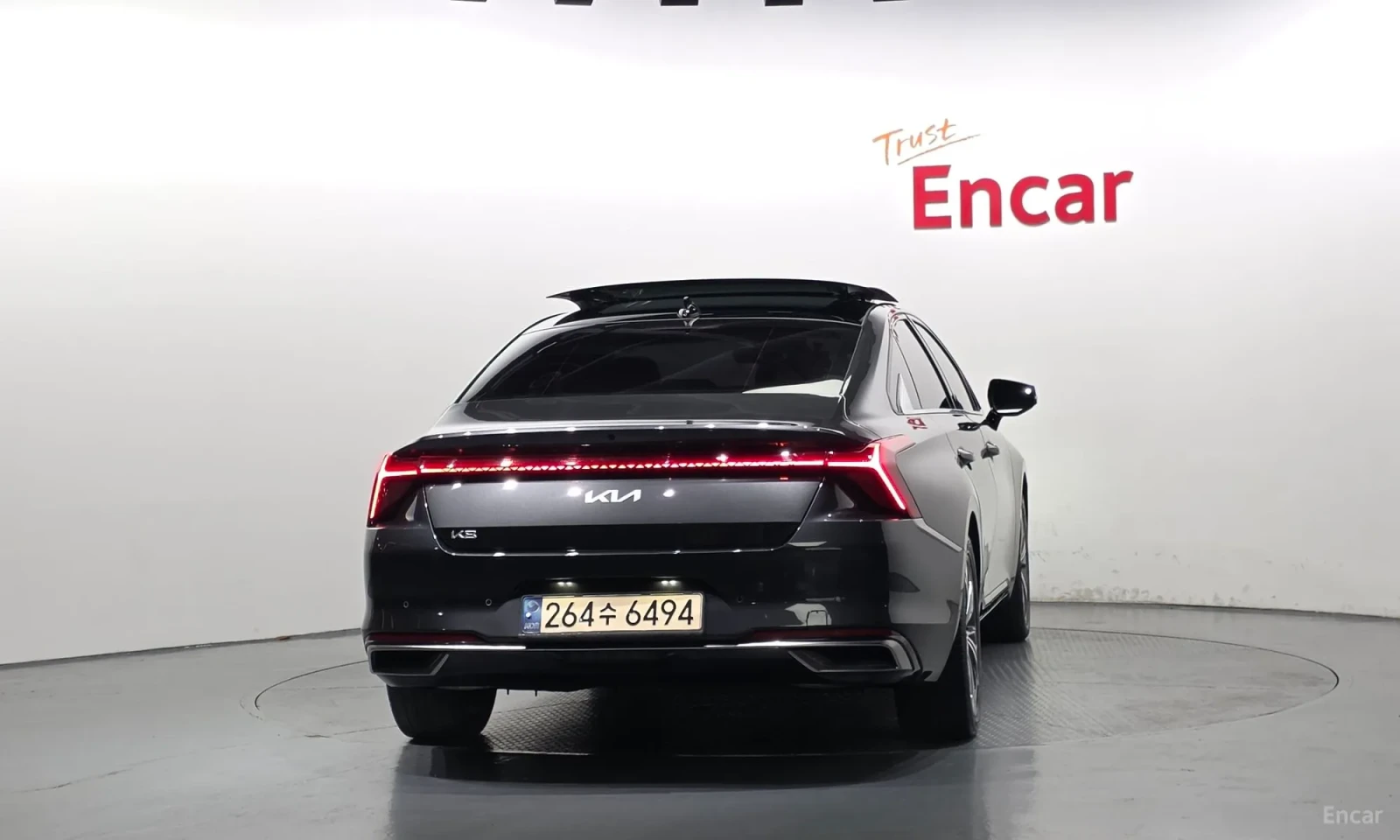 Kia K8 Noblesse Испълнение\Фулл екстри, снимка 4 - Автомобили и джипове - 56374042