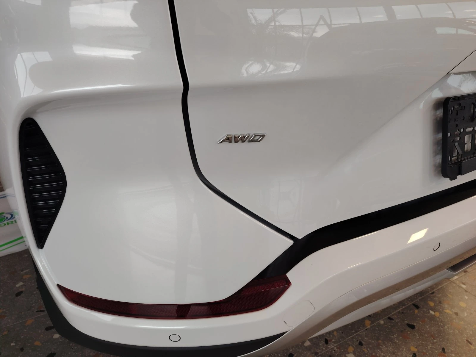 BYD Seal D�sign 4x4 324�� 18kWh | Mobile.bg � ����������� 11