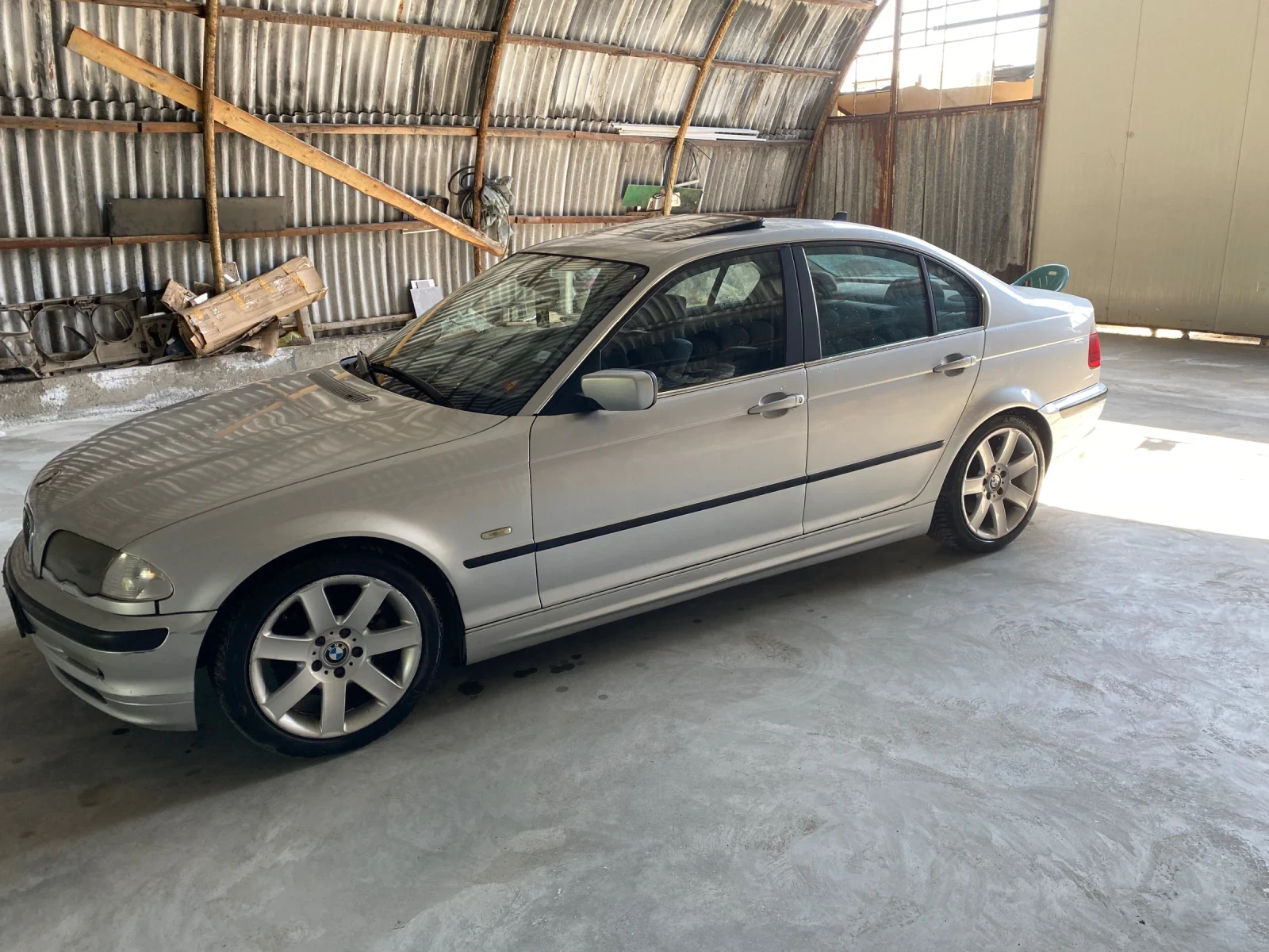 BMW 325 LPG, снимка 2 - Автомобили и джипове - 56578907