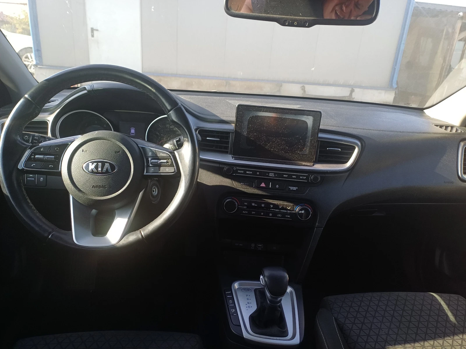 Kia Ceed, снимка 9 - Автомобили и джипове - 56600364