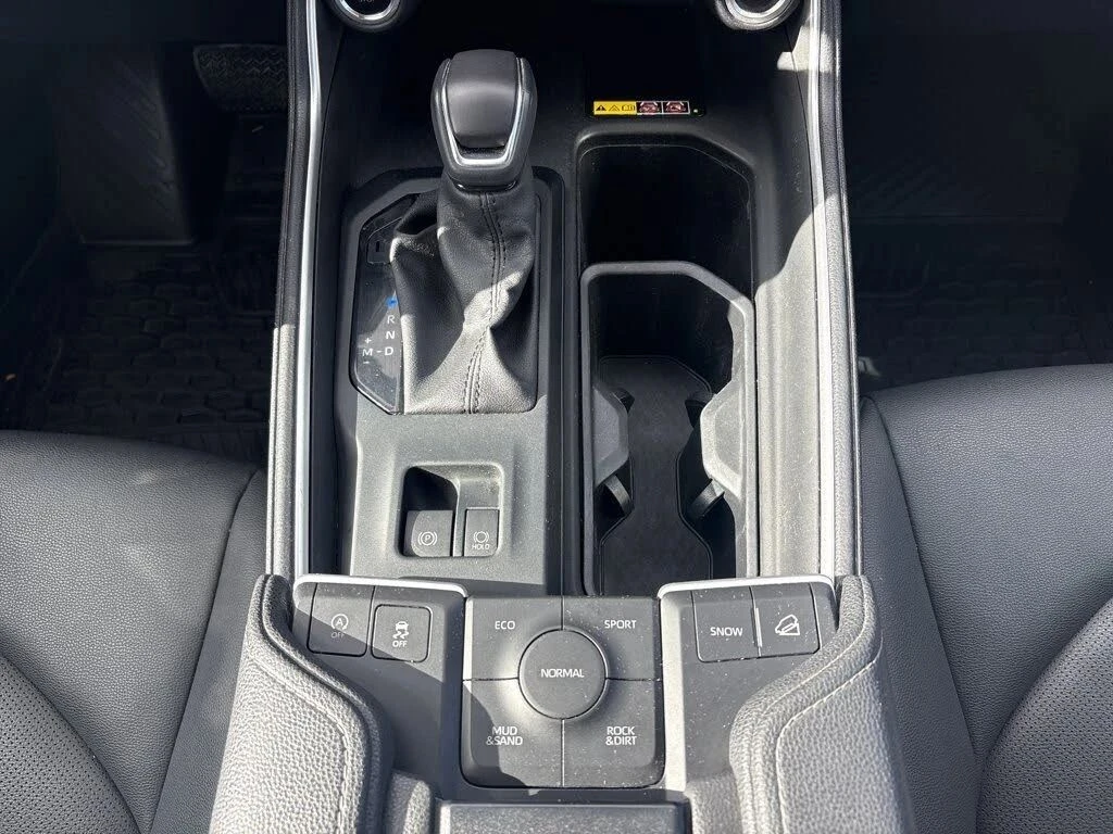 Toyota Grand Highlander, снимка 11 - Автомобили и джипове - 56728975