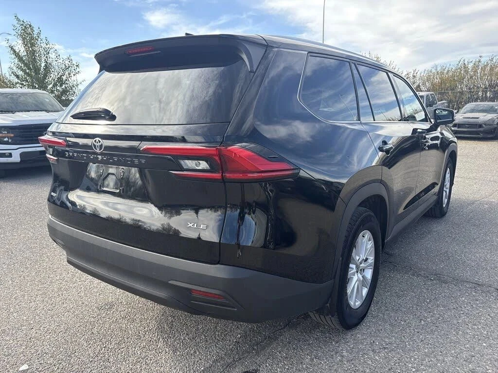 Toyota Grand Highlander, снимка 3 - Автомобили и джипове - 56728975
