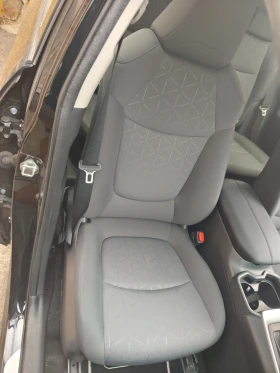 Toyota Rav4    222. 49000  | Mobile.bg    15