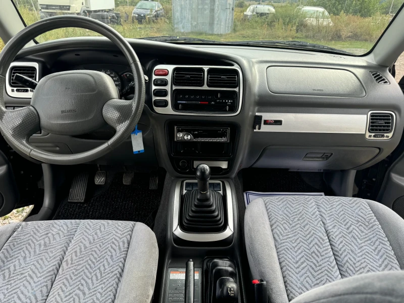 Suzuki Grand vitara, снимка 12 - Автомобили и джипове - 47181858