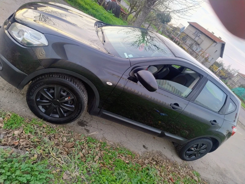 Nissan Qashqai 1.6 i, снимка 3 - Автомобили и джипове - 52521728