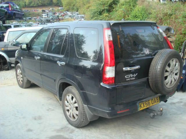 Honda Cr-v 2.2 Diesel, снимка 3 - Автомобили и джипове - 46834375