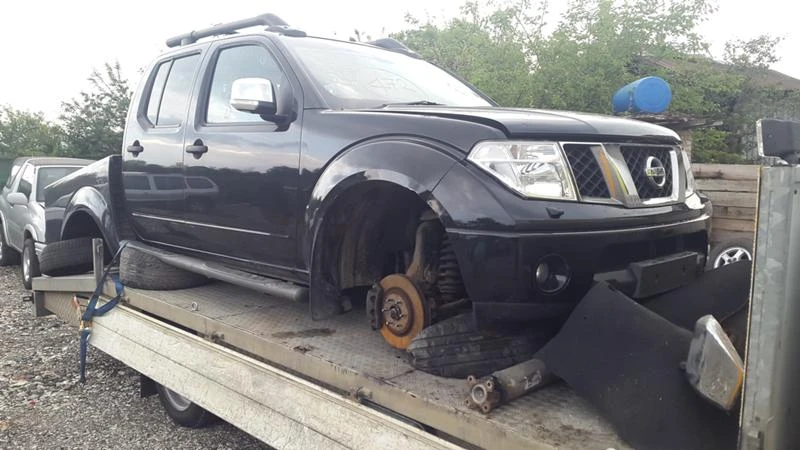 Nissan Navara, снимка 2 - Автомобили и джипове - 47066494