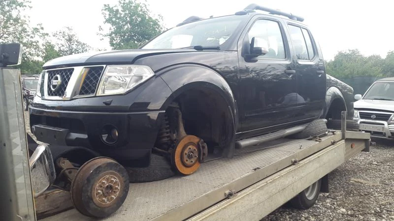 Nissan Navara, снимка 5 - Автомобили и джипове - 47066494