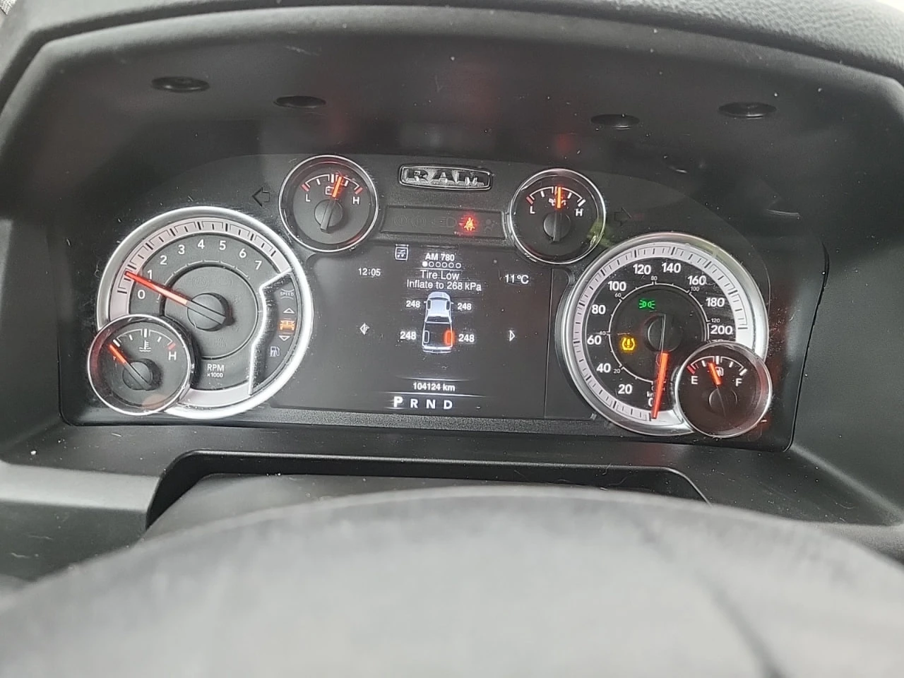 Dodge RAM 1500 * CARFAX* АВТОФИНАНСИРАНЕ* БЕЗ ПЪРВОНАЧАЛНА ВНОСКА - изображение 10