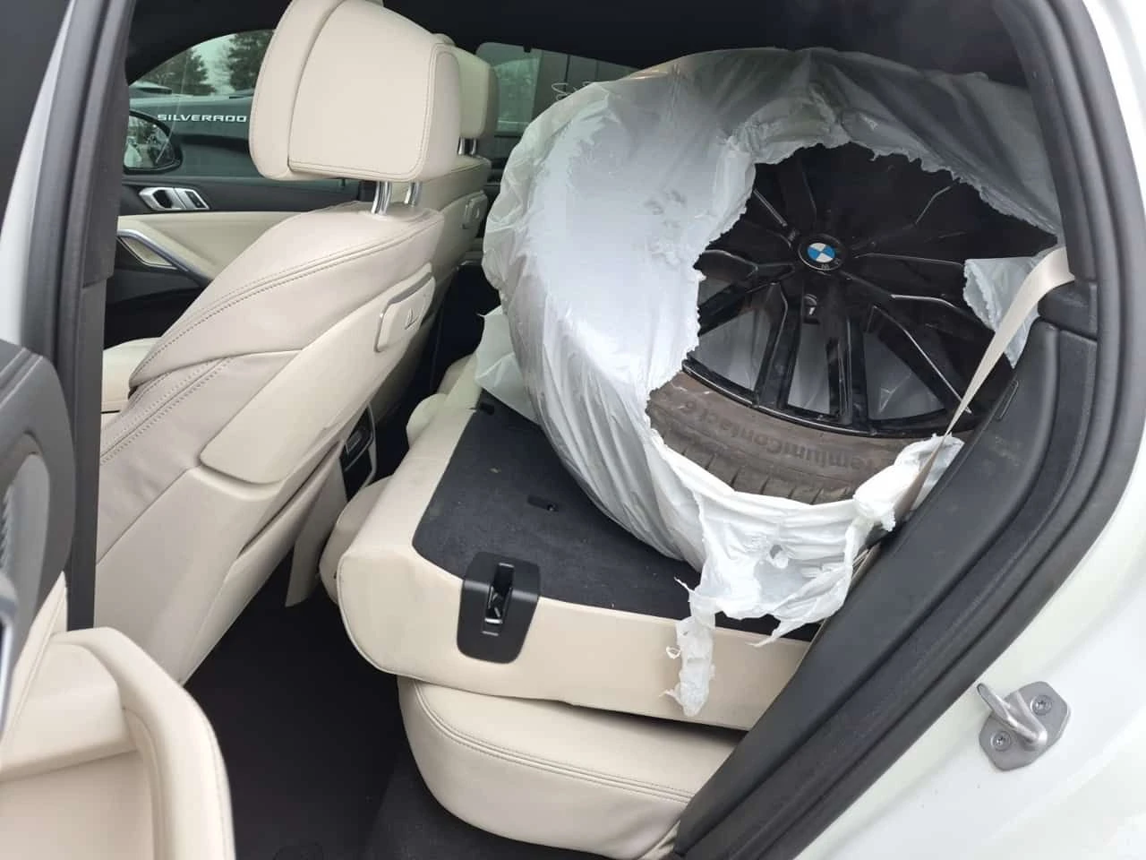 BMW X6 * XDRIVE40I * CARFAX * ЦЕНА ДО БГ, снимка 11 - Автомобили и джипове - 53772382