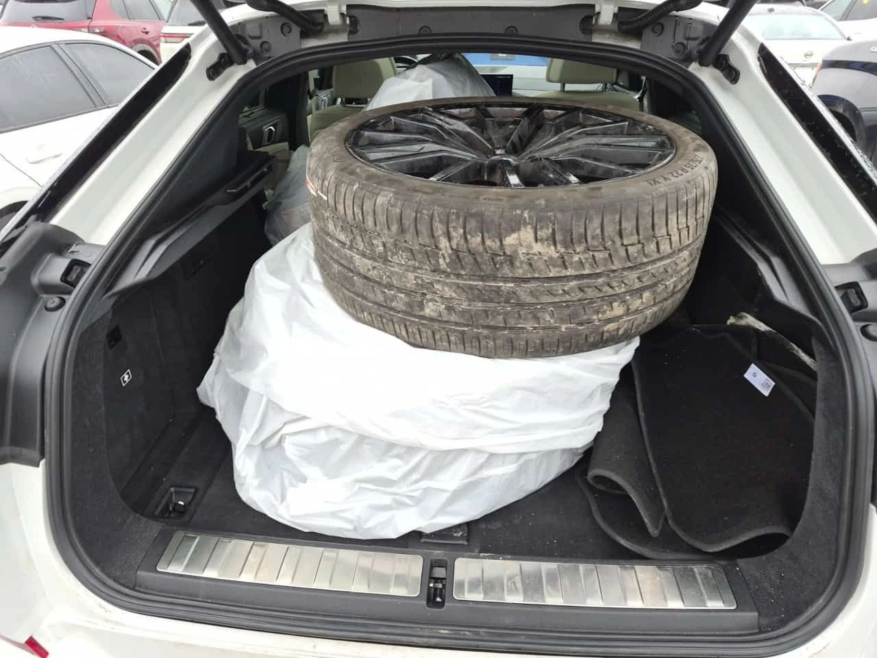 BMW X6 * XDRIVE40I * CARFAX * ЦЕНА ДО БГ, снимка 12 - Автомобили и джипове - 53772382