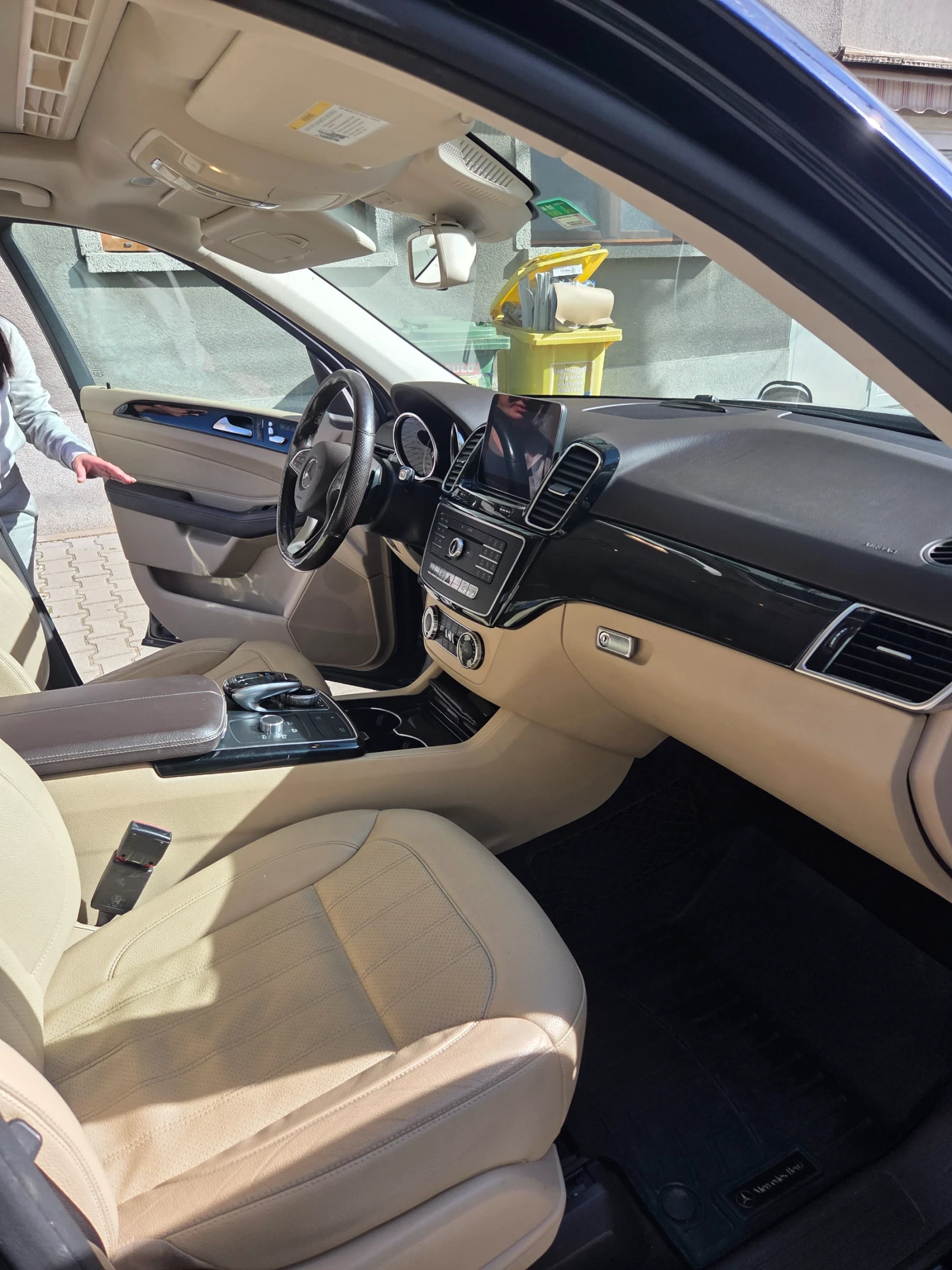 Mercedes-Benz GLE 350, снимка 15 - Автомобили и джипове - 53836669