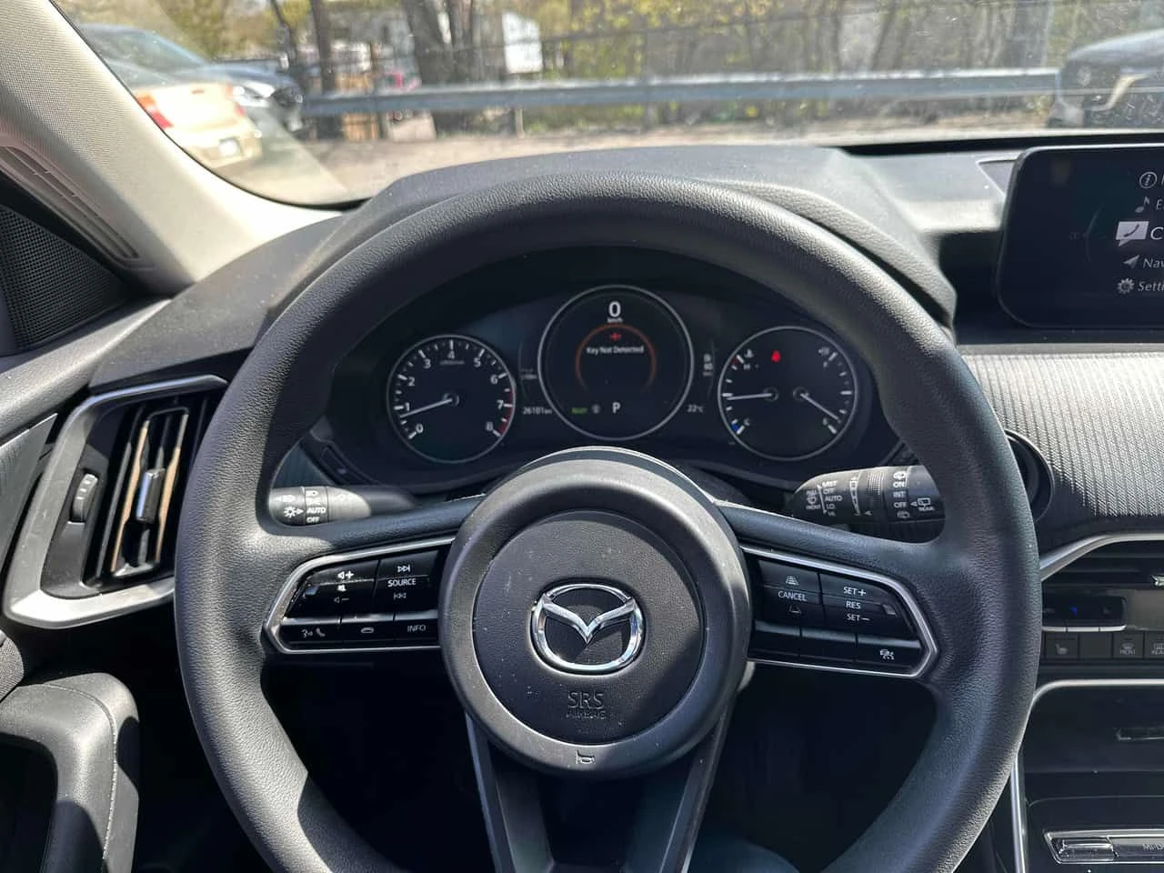 Mazda CX-90 * GS * CARFAX * БЕЗ ПЪРВОНАЧАЛНА ВНОСКА, снимка 8 - Автомобили и джипове - 55413671