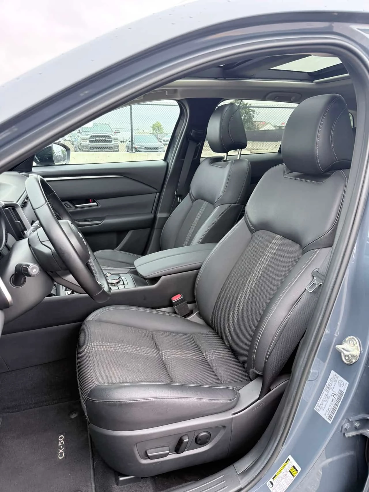 Mazda CX-50 * GS L * CARFAX * ЦЕНА ДО БГ, снимка 11 - Автомобили и джипове - 55546470