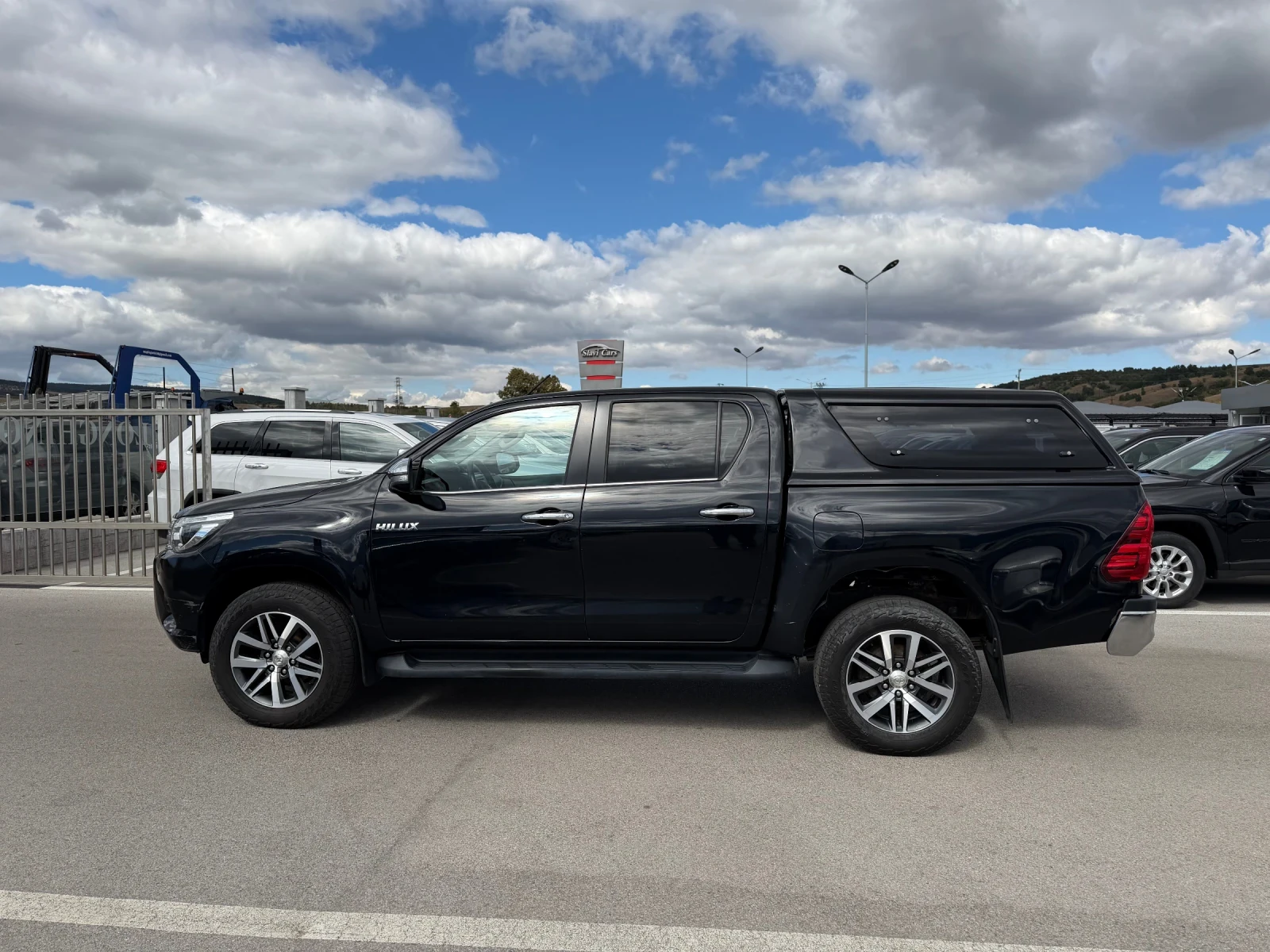 Toyota Hilux, снимка 8 - Автомобили и джипове - 56247797