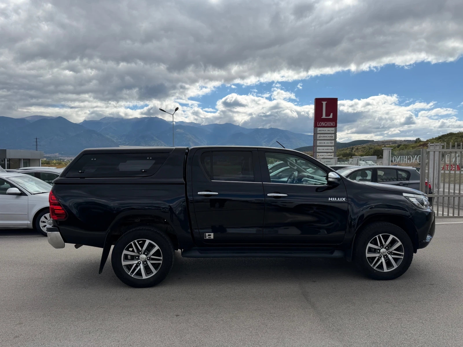 Toyota Hilux, снимка 4 - Автомобили и джипове - 56247797