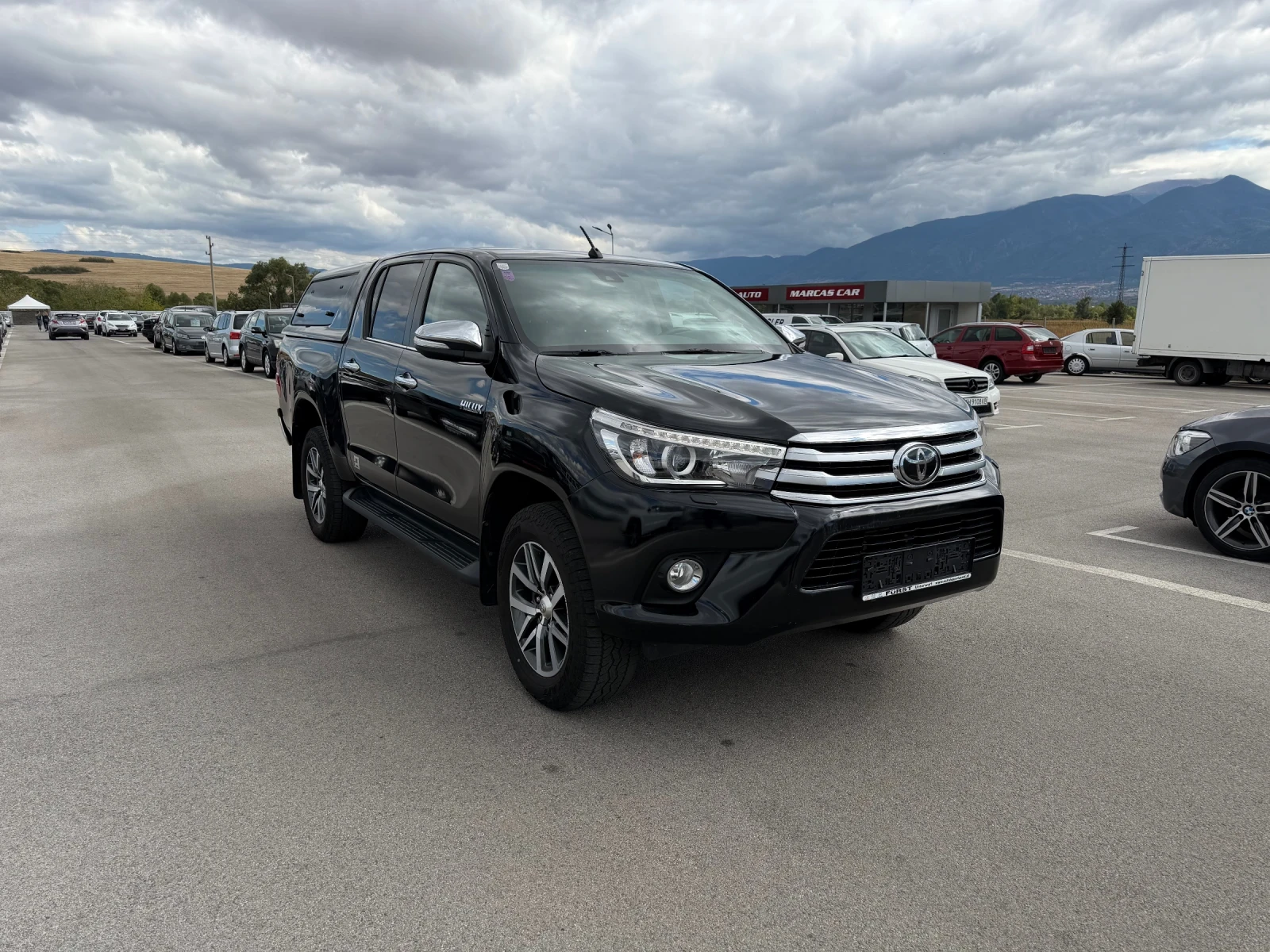 Toyota Hilux, снимка 2 - Автомобили и джипове - 56247797
