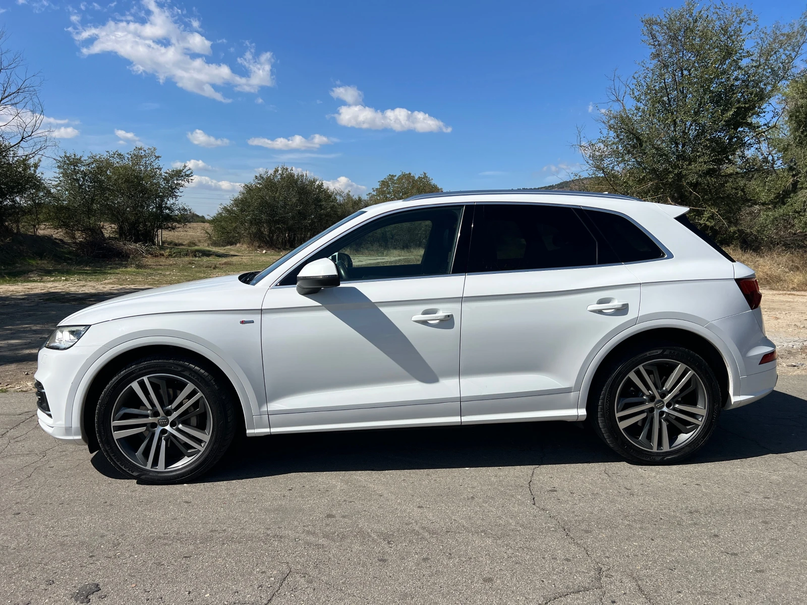 Audi Q5 S -LINE, снимка 2 - Автомобили и джипове - 56289420