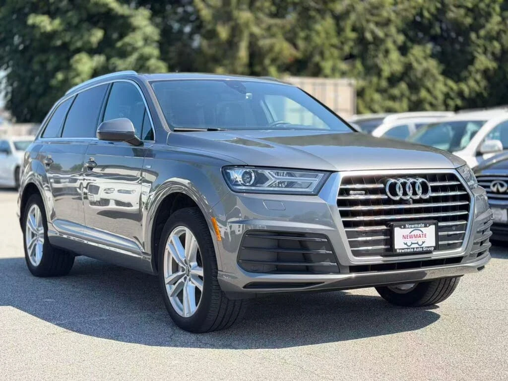 Audi Q7 S-LINE* ОБДУХ* ПОДГРЕВ* 360* BOSE* M.ТОЧКИ, снимка 3 - Автомобили и джипове - 56311540