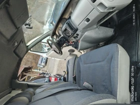 Renault Trafic 1.9 dci 101 k.c. 6 скорости , снимка 8
