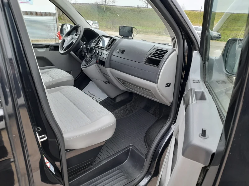 VW T5 FACELIFT, снимка 7 - Бусове и автобуси - 53571554