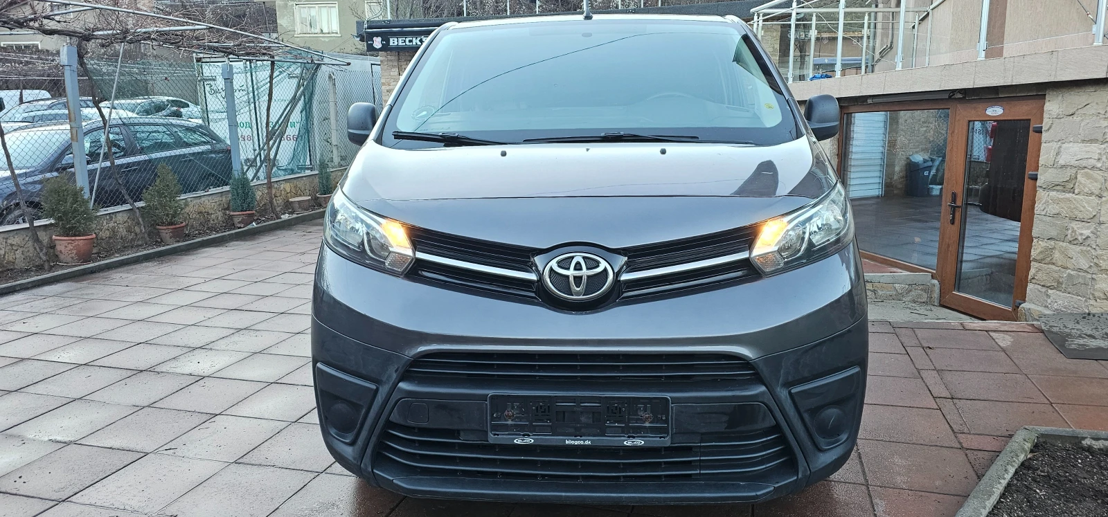 Toyota Proace 2.0 D4D LONG - изображение 4